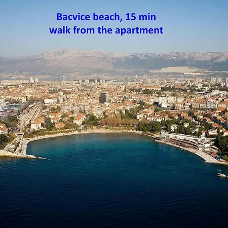 Modern Marija With The Balcony And The Sea View Daire Split