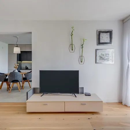 Daire Modern Marija With The Balcony And The Sea View *
