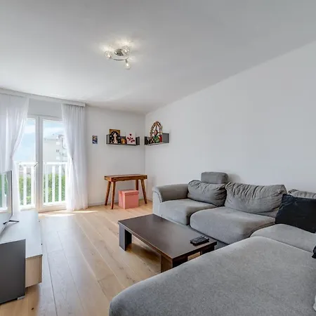 Modern Marija With The Balcony And The Sea View Daire Split