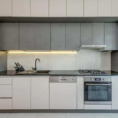Modern Marija With The Balcony And The Sea View Daire Split