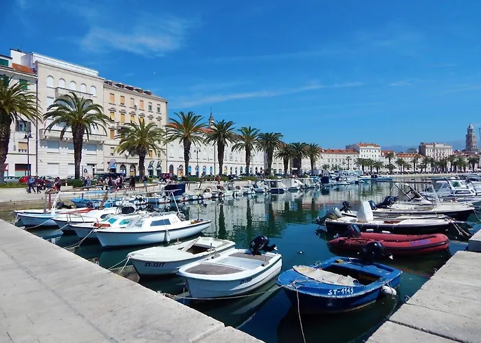 Modern Marija With The Balcony And The Sea View Apartamento Split