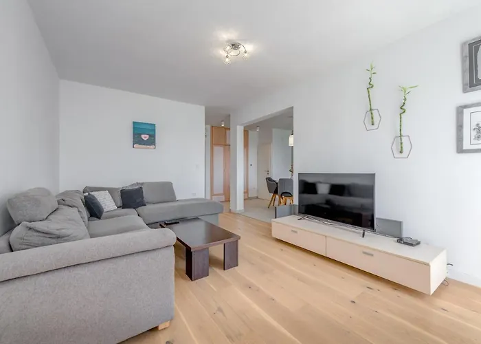 Modern Marija With The Balcony And The Sea View Appartamento