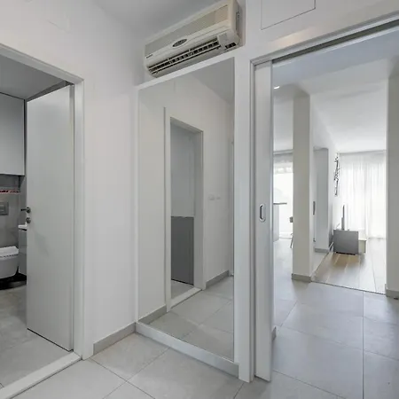 شقة Modern Marija With The Balcony And The Sea View *